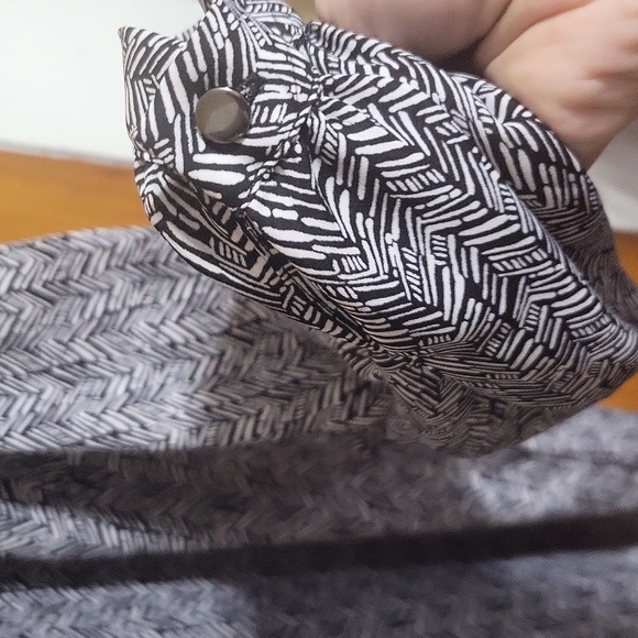 Womens Blouse Size Xl By Laundry - Picture 4 of 6